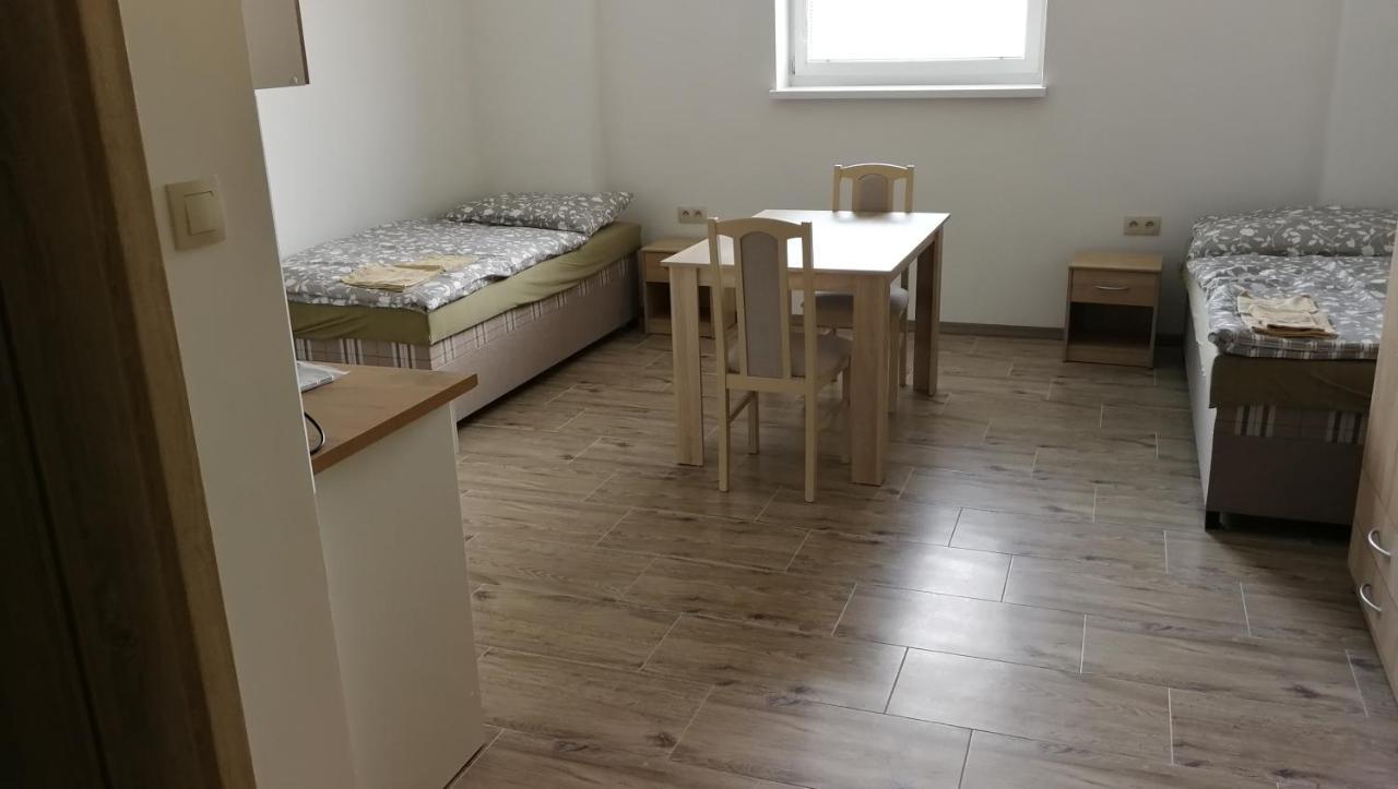 Apartmanove Ubytovanie Vkf Volkovce Екстер'єр фото